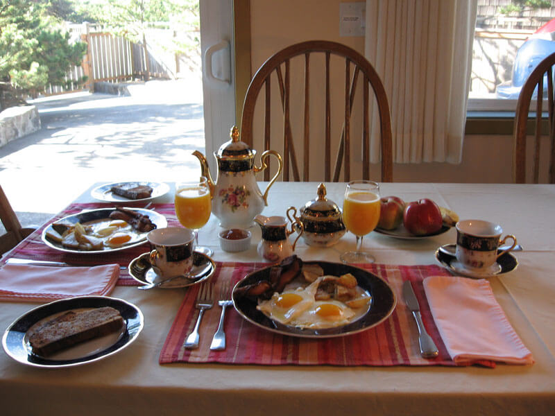 Hiroshige Suite Breakfast